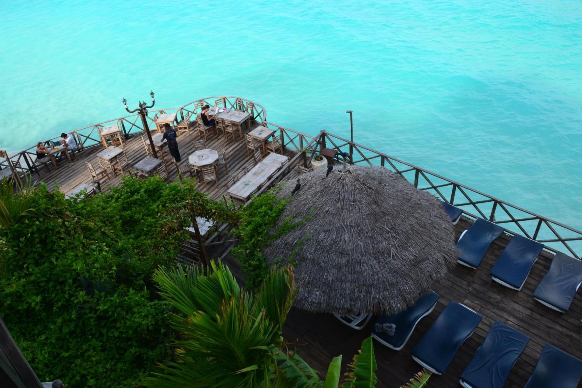 Langi Langi Hotel 3*