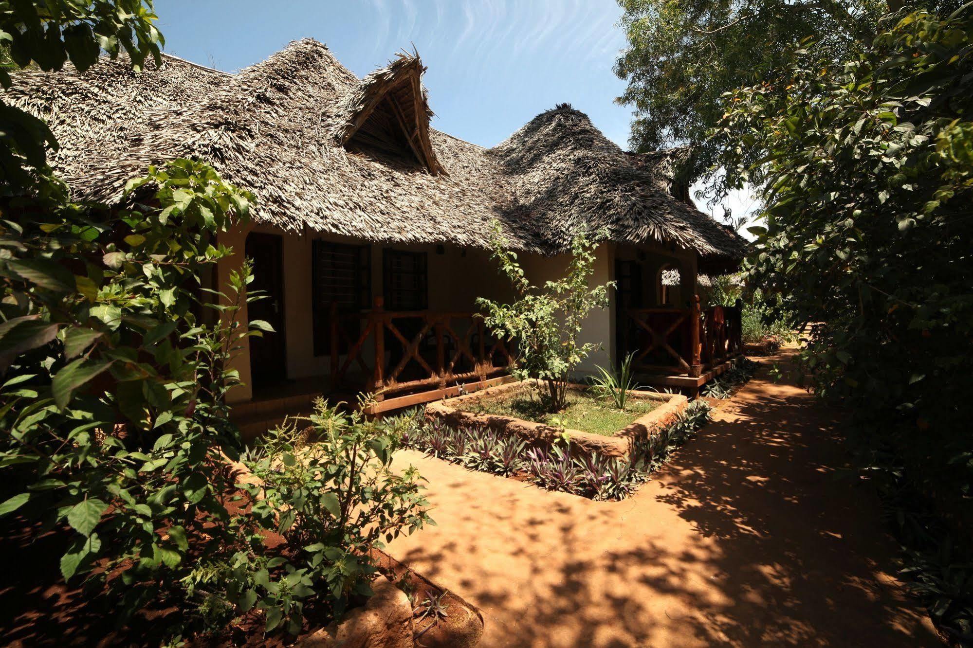 Hotel Langi Langi 3*